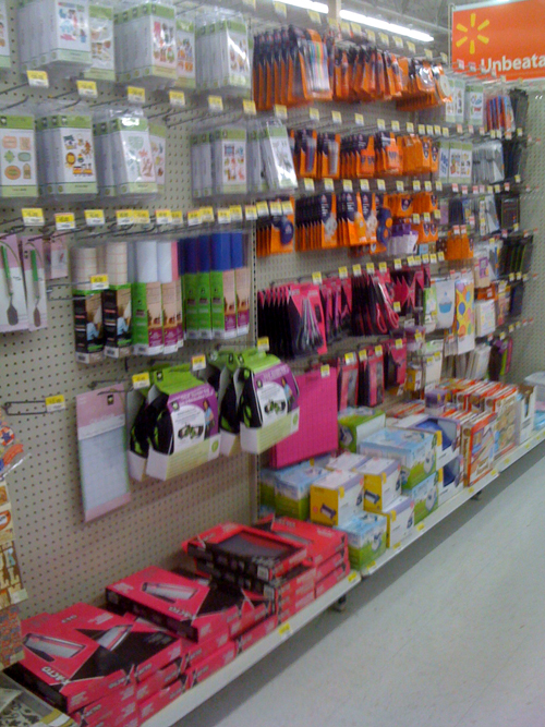 Elmers-Holiday-Memories-DIY-Project-Shopping-21