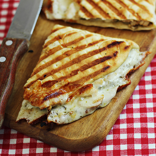 Italian Chicken Pesto Flatbread Sandwich - Home Cooking Memories