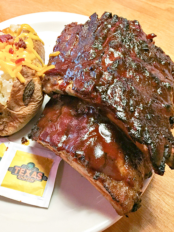 Dinner at Texas Roadhouse: Fall-Off-The-Bone Ribs & More! - Home ...