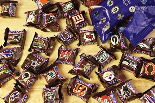 SNICKERS® Brand NFL Minis