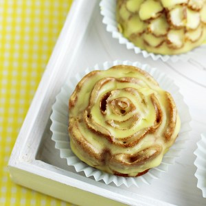 Lemon Petits Fours Cake Recipe