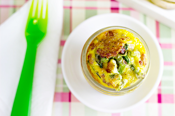 Mini Frittatas in a Jar with Asparagus and Pancetta Recipe