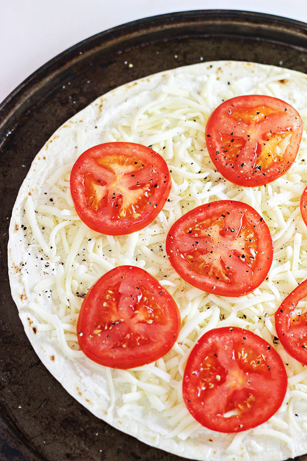 How to Make Easy Dinner Idea: Caprese Tortilla Pizzas