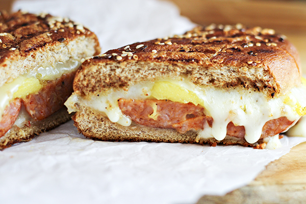 Spicy Sausage and Mango Grilled Cheese Sandwich 10