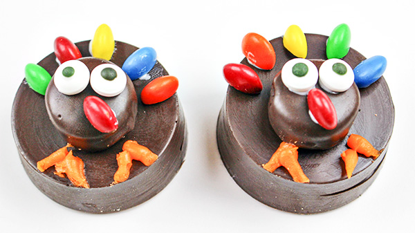 Easy OREO Thanksgiving Turkey Cookies - Fun Food Craft