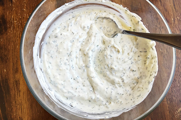 Easy Sour Cream Chip Dip Recipe