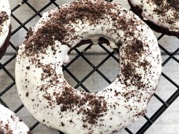 Oreo Cake Mix Donuts Recipe With Oreo Filling Frosting Tops