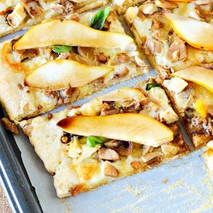 Leftover Turkey and Pear Pizza Recipe