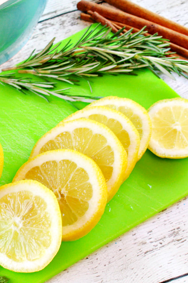 Lemon and Rosemary Stovetop Potpourri Recipe