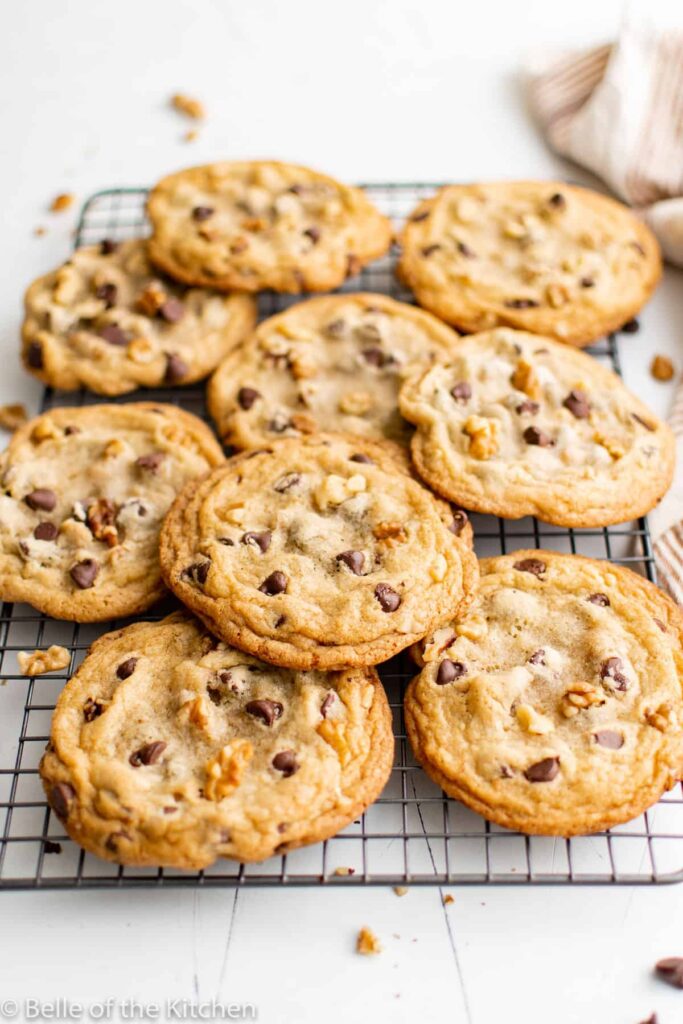 Chocolate Chip Walnut Cookies from Belle Of The Kitchen for your Christmas party!